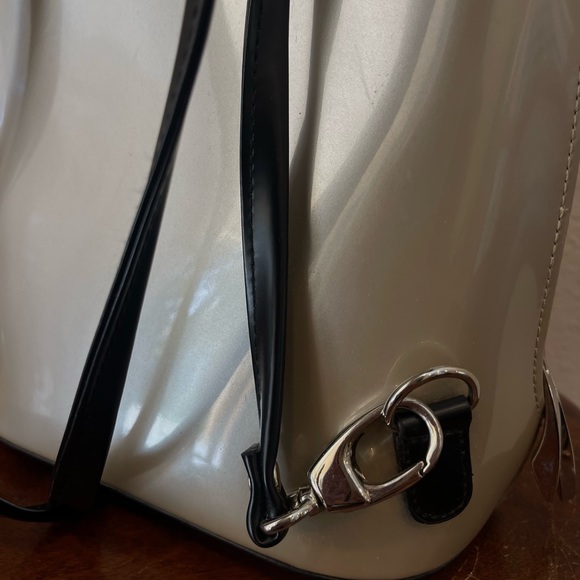 Beijo Backpack - Picture 4 of 5